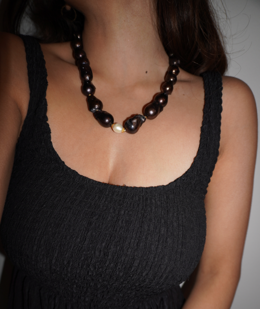 Black Pearl Necklace (SAMPLE PIECE)