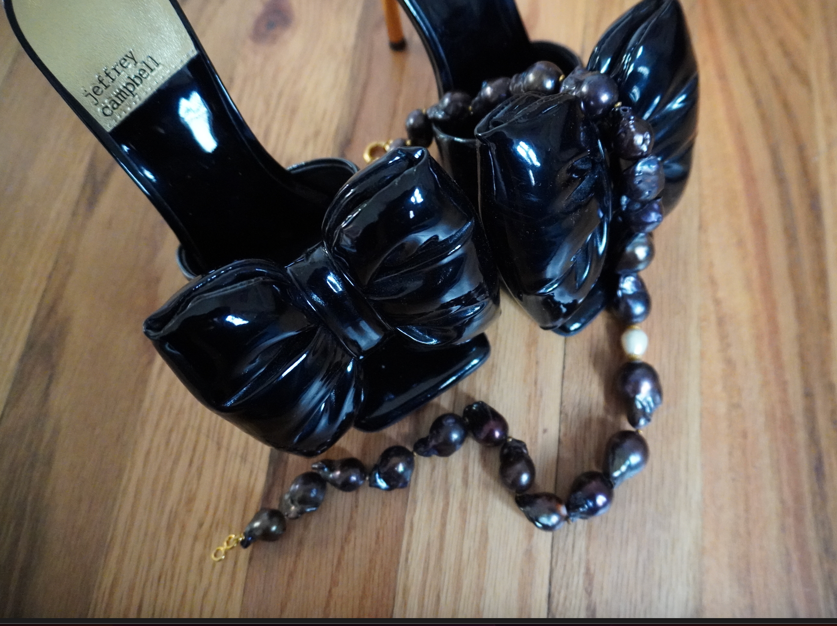 Black Pearl Necklace (SAMPLE PIECE)